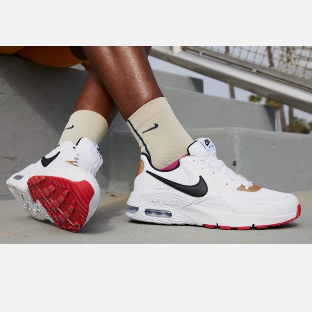 Nike AIR MAX EXCEE Sneaker White Black Red CD5432-118 Women’s Sz 10